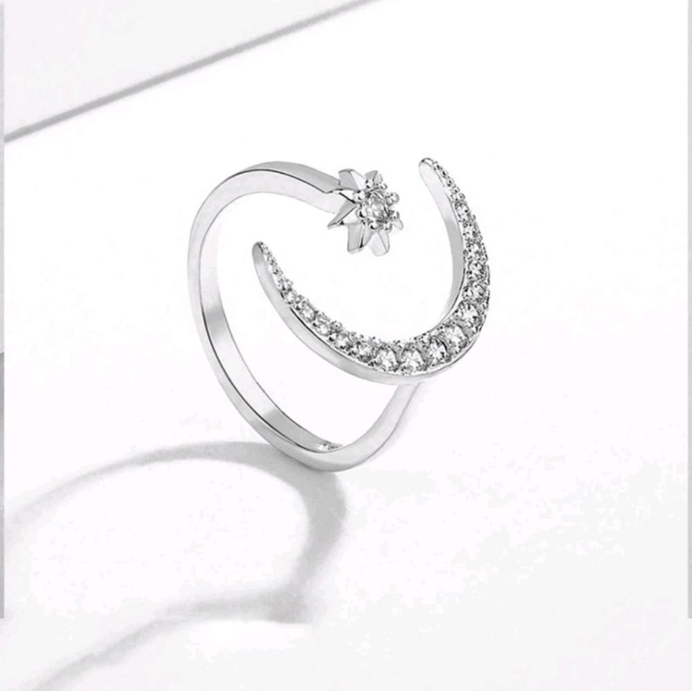 Silver Crescent Moon and Star Ring